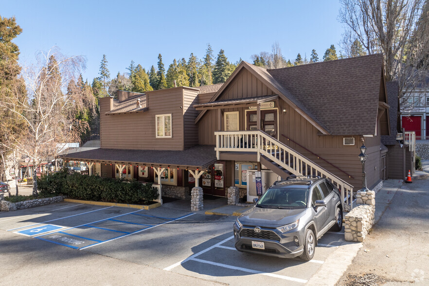 300 Highway 173 Hwy, Lake Arrowhead, CA en venta - Foto del edificio - Imagen 1 de 1