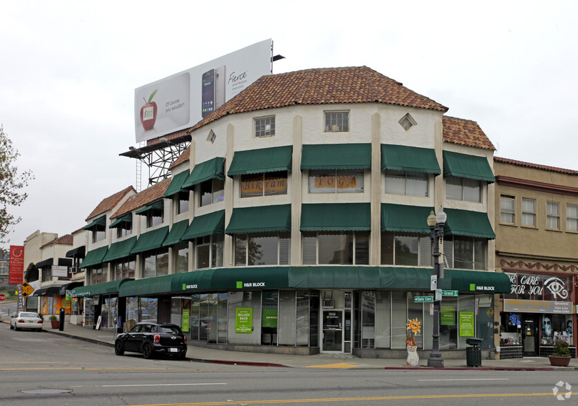 468-472 Santa Clara Ave, Oakland, CA en alquiler - Foto del edificio - Imagen 1 de 13