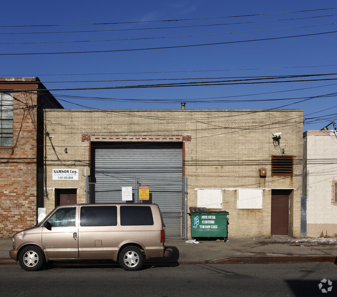 427 Stanley Ave, Brooklyn, NY en alquiler - Foto del edificio - Imagen 2 de 3