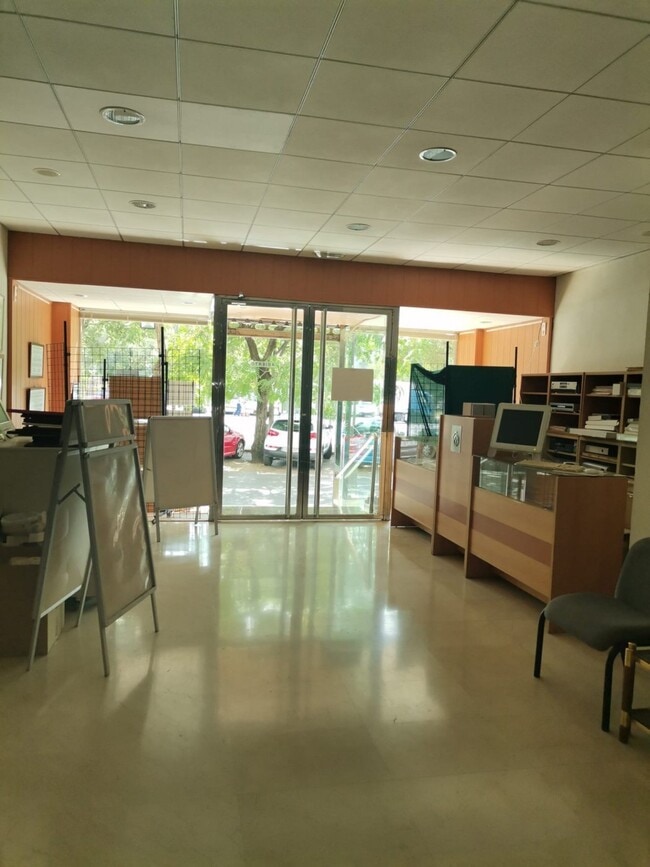 Más detalles de Local en alquiler