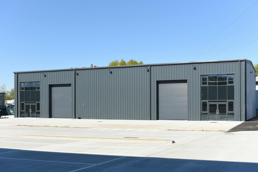2 Garside Way, Aylesbury en alquiler - Foto del edificio - Imagen 2 de 4