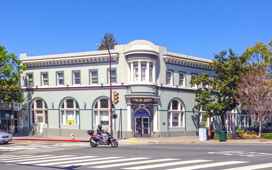 3290-3286 Adeline St, Berkeley, CA en alquiler - Foto del edificio - Imagen 1 de 15