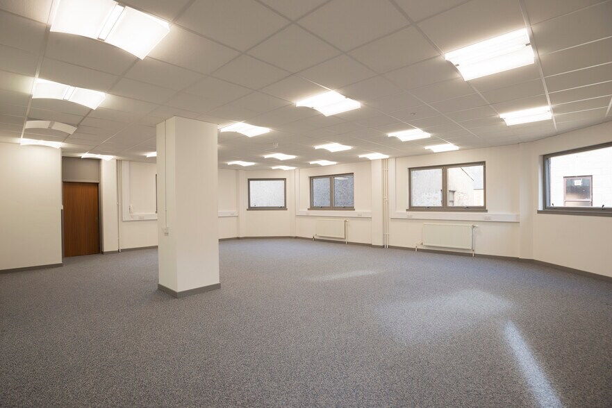 16-18 Bank St, Inverness en alquiler - Foto del edificio - Imagen 3 de 5