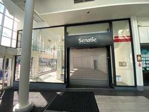 Hagley Mall, Halesowen en alquiler Foto del edificio- Imagen 2 de 3