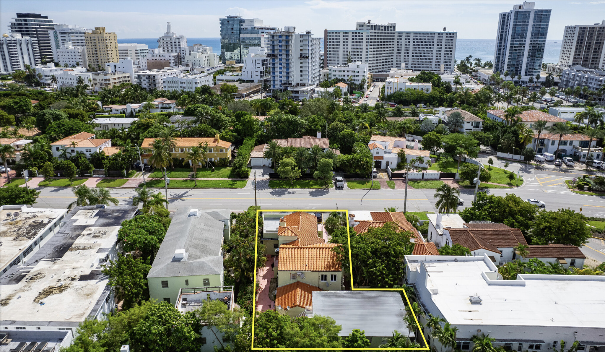 2822 Pine Tree Dr, Miami Beach, FL en venta Foto del edificio- Imagen 1 de 32