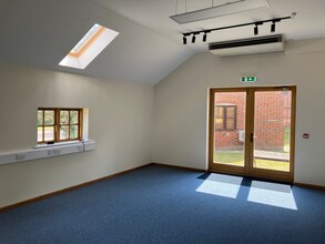 Old Woking Rd, Old Woking en alquiler Foto del interior- Imagen 1 de 2