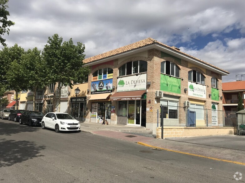 Calle José Antonio, 55, Sevilla la Nueva, Madrid en venta - Foto del edificio - Imagen 2 de 2