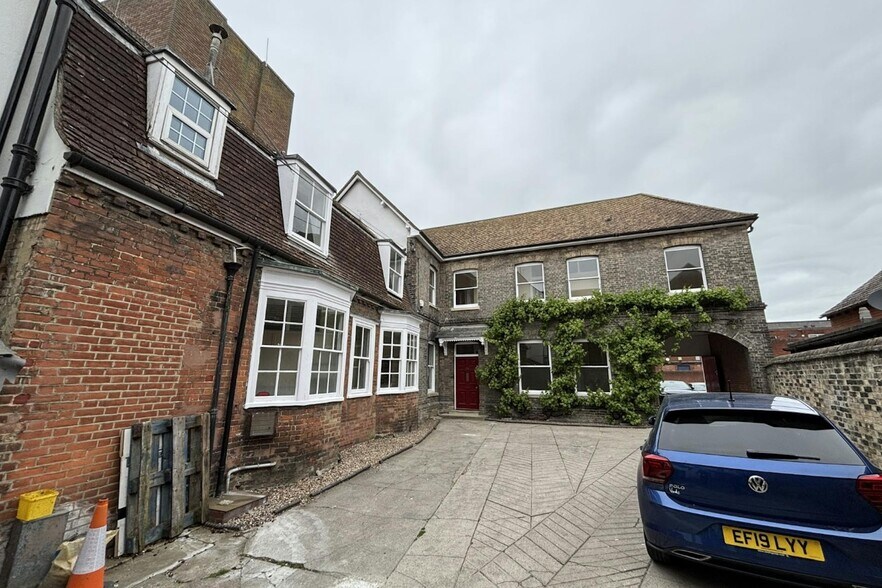 90 High St, Newmarket en alquiler - Foto principal - Imagen 1 de 12