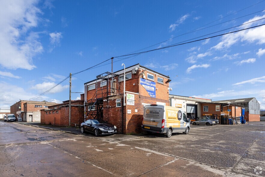 Station Rd, Wolverhampton en venta - Foto principal - Imagen 1 de 14