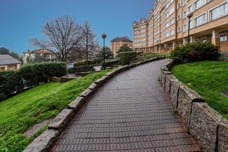 Más detalles de Avenida Miguel González Garcés, 57, Culleredo - Edificio residencial en venta