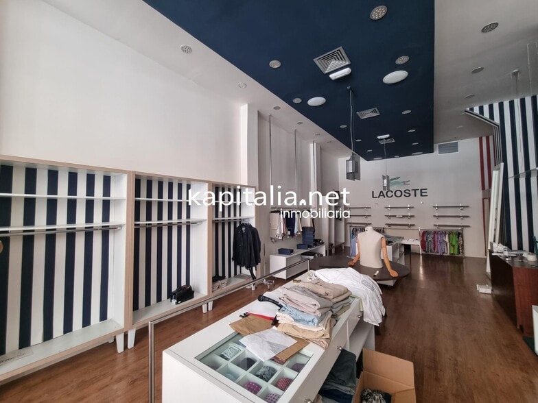 Local en Ontinyent, Valencia en venta - Foto del edificio - Imagen 1 de 4