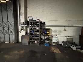 Units 4 & 5 Murdock Rd, Bedford en alquiler Foto del interior- Imagen 2 de 2