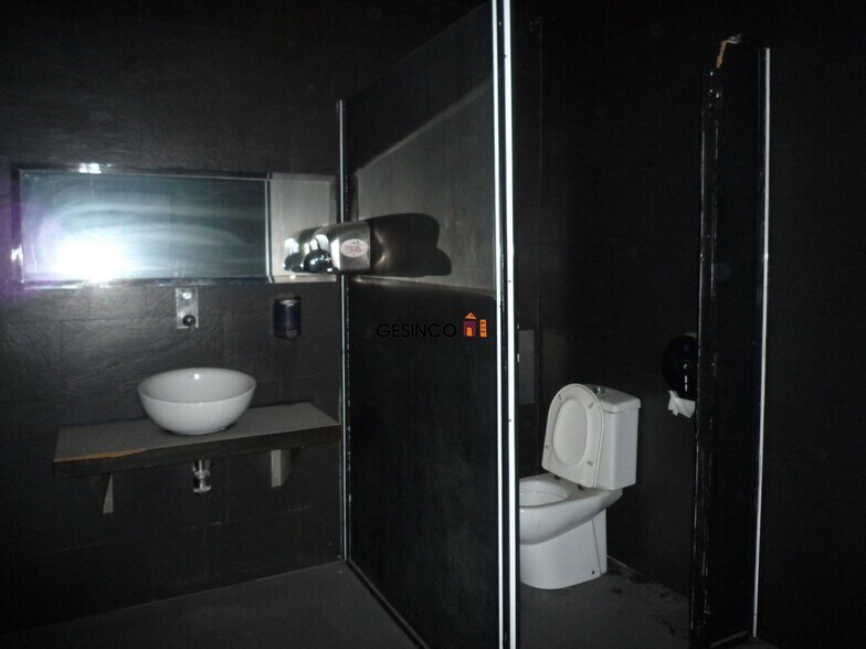 Local en Ontinyent, Valencia en alquiler - Foto del edificio - Imagen 3 de 4