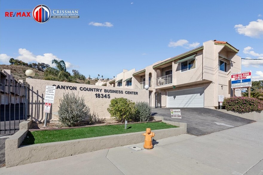 18335-18345 Sierra Hwy, Santa Clarita, CA en alquiler - Foto del edificio - Imagen 1 de 8