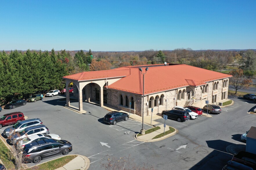 46B Thomas Johnson Dr, Frederick, MD en venta - Foto del edificio - Imagen 1 de 63