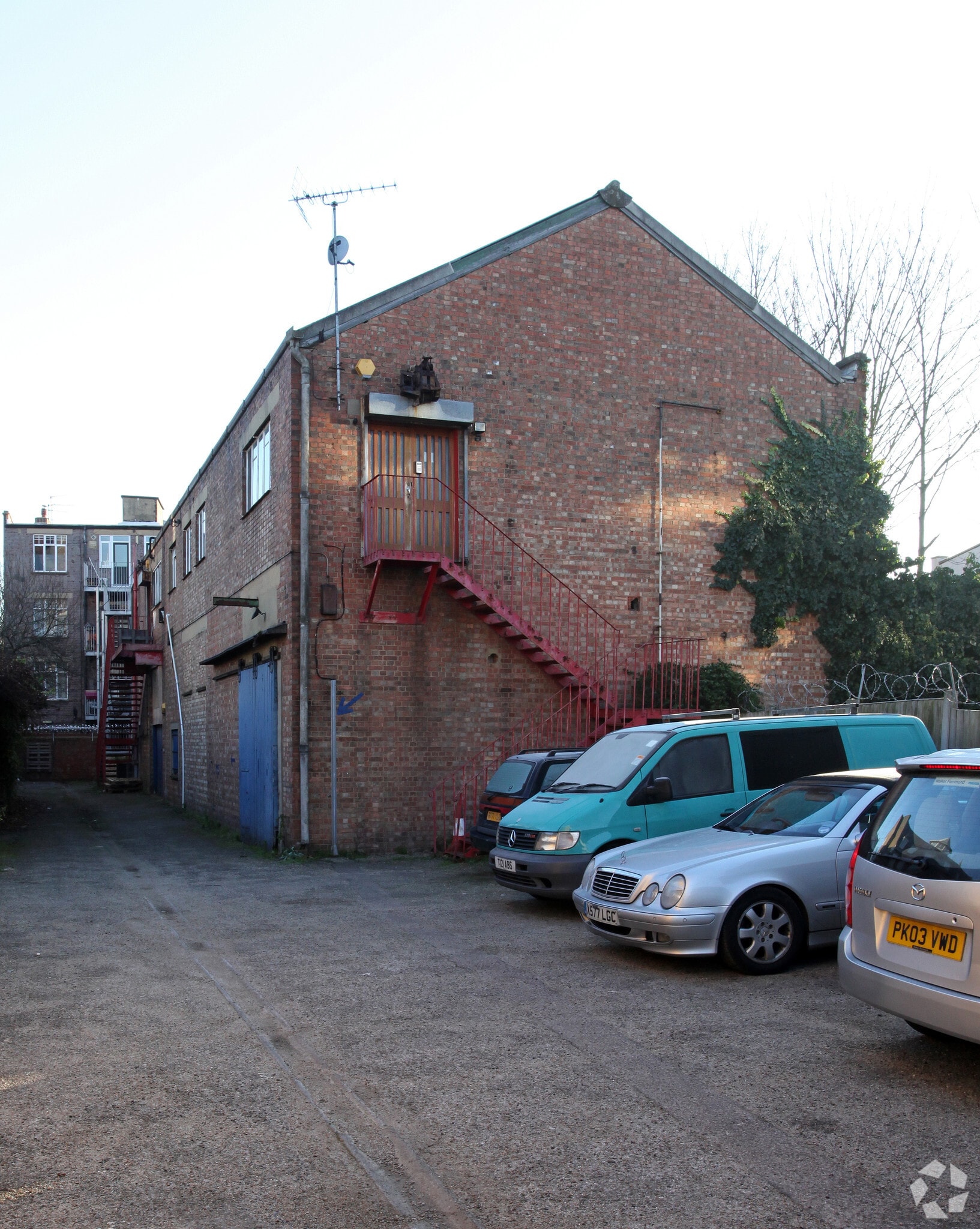 22-24 Powell Rd, London en venta Foto principal- Imagen 1 de 3