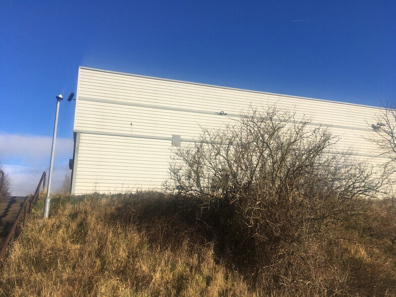 Tong St, Bradford en alquiler - Foto del edificio - Imagen 3 de 5