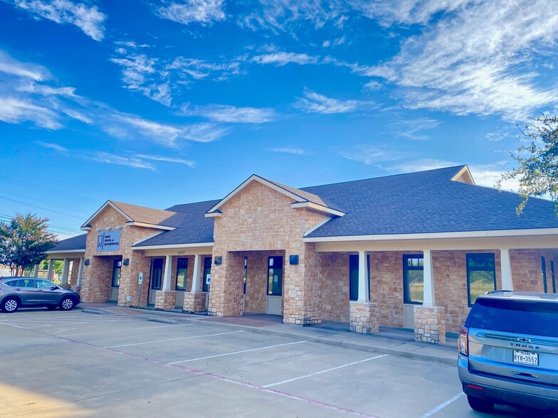 6252 Davis Blvd, North Richland Hills, TX en venta - Foto del edificio - Imagen 1 de 7