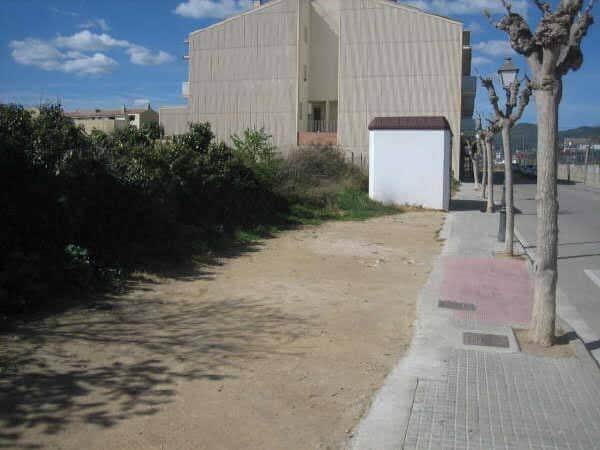 Más detalles de Carrer del Doctor Ramon Roig Rull, 6, Sant Martí Sarroca - Terreno en venta