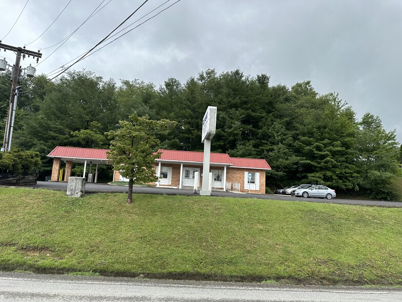 12256 Veterans Memorial Hwy, Reedsville, WV en venta - Foto del edificio - Imagen 3 de 21