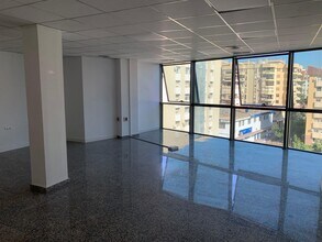 Avenida de la Aurora, 69, Málaga, Málaga en alquiler Foto del interior- Imagen 2 de 5
