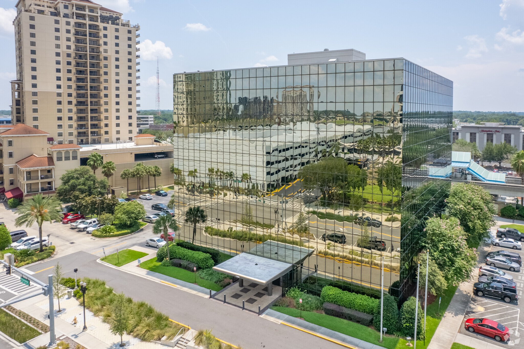 1300 Riverplace Blvd, Jacksonville, FL en alquiler Foto del edificio- Imagen 1 de 7