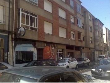 Local en Ponferrada, León en venta Foto del edificio- Imagen 1 de 3