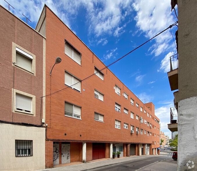 Calle de Rosario Romero, 23, Madrid, Madrid en venta - Foto principal - Imagen 1 de 2