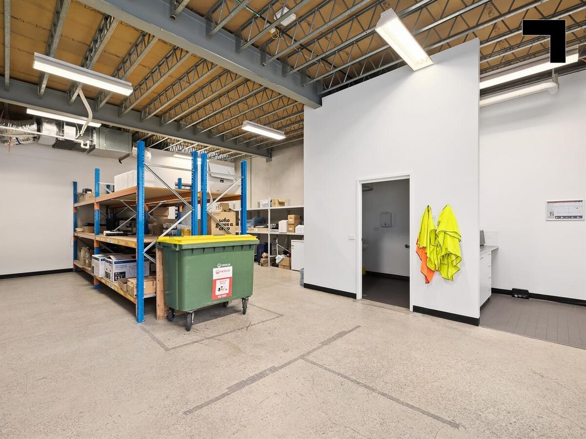63-85 Turner St, Port Melbourne, VIC 3207 - Unidad K110 -  - Foto del interior - Image 2 of 3