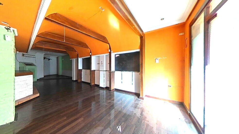 Local en Palencia en venta - Foto del edificio - Imagen 1 de 30