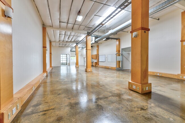 Más detalles de 977-979 Commercial St, Palo Alto, CA - Flex en alquiler