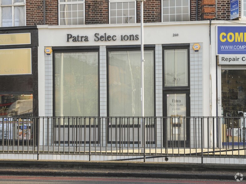 260 Watford Way, London en alquiler - Foto del edificio - Imagen 2 de 5