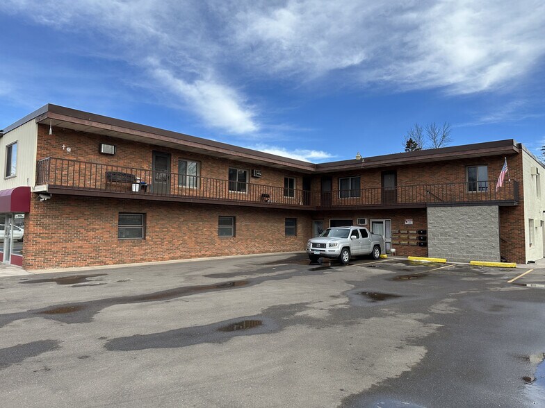 525 N Central Ave, Milaca, MN en venta - Foto del edificio - Imagen 1 de 1