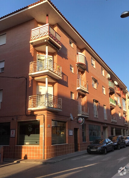 Calle Mariana Pineda, Ocaña, Toledo en venta - Foto principal - Imagen 1 de 2