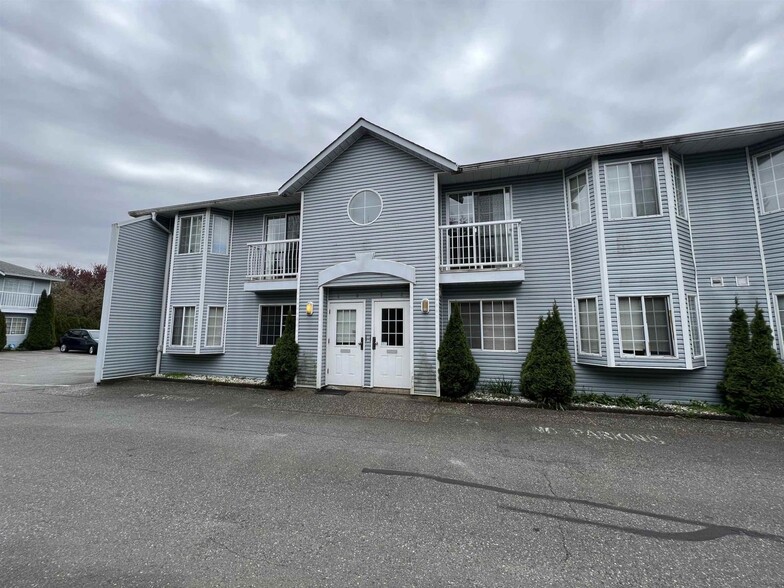 9416 Hazel St, Chilliwack, BC en venta - Foto principal - Imagen 1 de 1