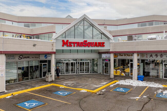 Más detalles de 3636 Steeles Ave E, Toronto, ON - Oficina, local en alquiler