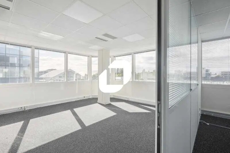 23 Avenue Louis Bréguet, Vélizy-Villacoublay en alquiler - Foto del interior - Imagen 3 de 12