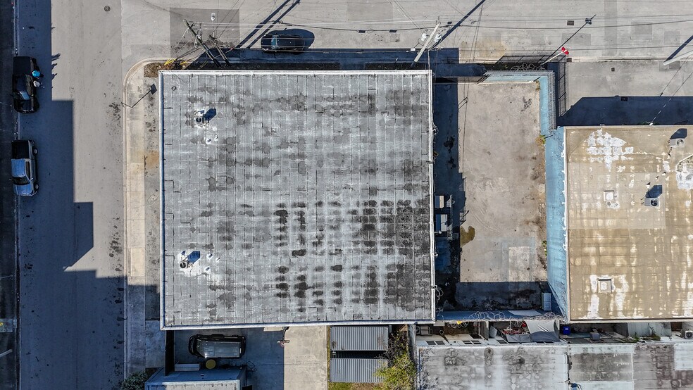 743-749 NW 23rd St, Miami, FL en venta - Foto del edificio - Imagen 3 de 28