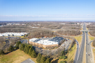 6 Terri Ln, Burlington, NJ - vista aérea  vista de mapa - Image1