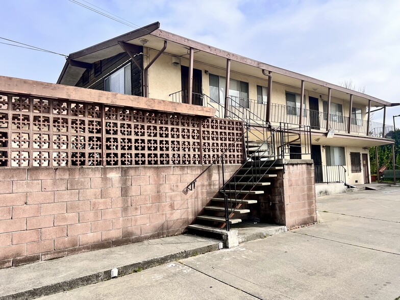 933 41st St, Oakland, CA en venta - Foto del edificio - Imagen 2 de 19