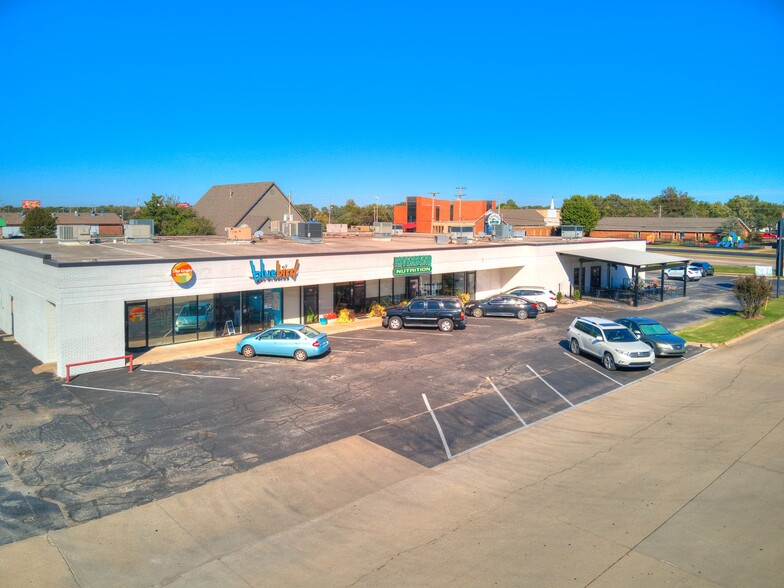 13330 S Memorial Dr, Bixby, OK en alquiler - Foto del edificio - Imagen 3 de 16