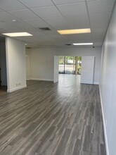 2100 Park Central Blvd N, Pompano Beach, FL en alquiler Foto del interior- Imagen 1 de 4