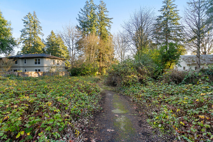 4905 Upper Dr, Lake Oswego, OR en venta - Foto del edificio - Imagen 3 de 7