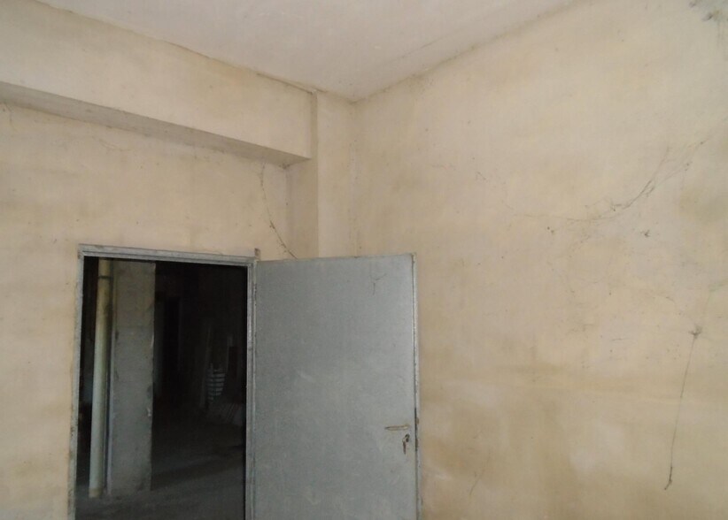 Local en Sagunto, Valencia en venta - Foto del interior - Imagen 3 de 10