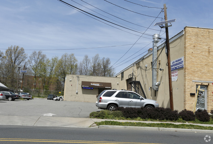 441-449 E 1st Ave, Roselle, NJ en alquiler - Foto del edificio - Imagen 3 de 10