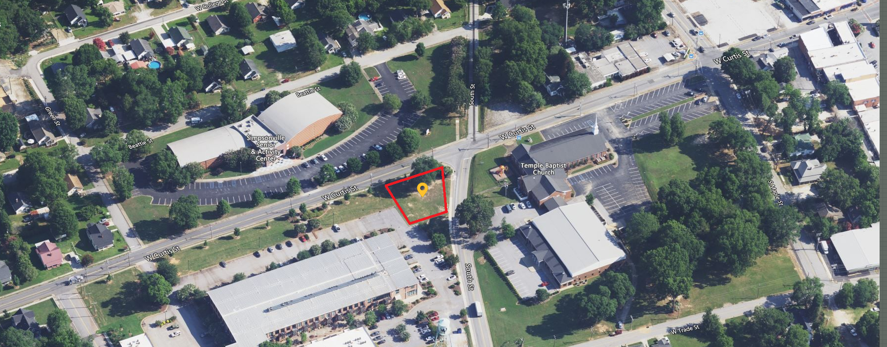 301 W Curtis St, Simpsonville, SC en venta Foto del edificio- Imagen 1 de 10