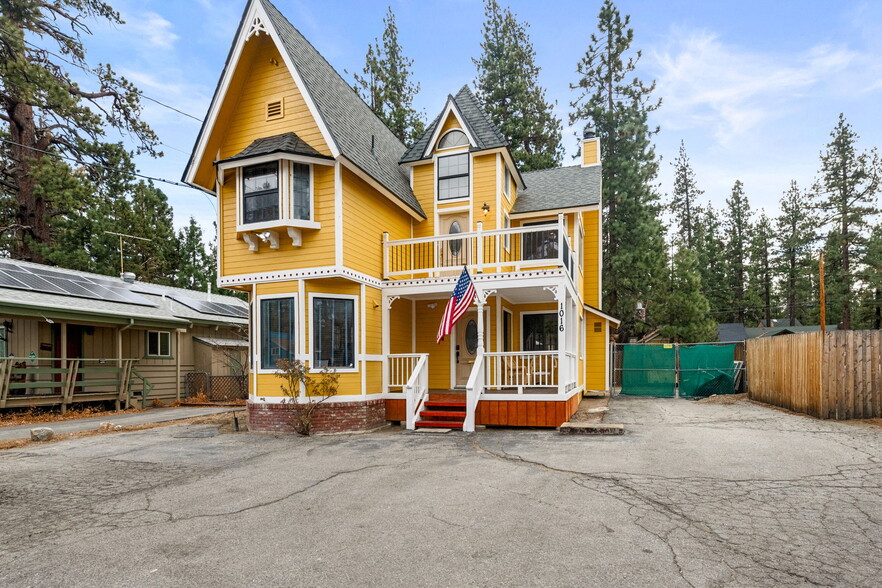 1016 W Big Bear Blvd, Big Bear City, CA en venta - Foto del edificio - Imagen 2 de 48