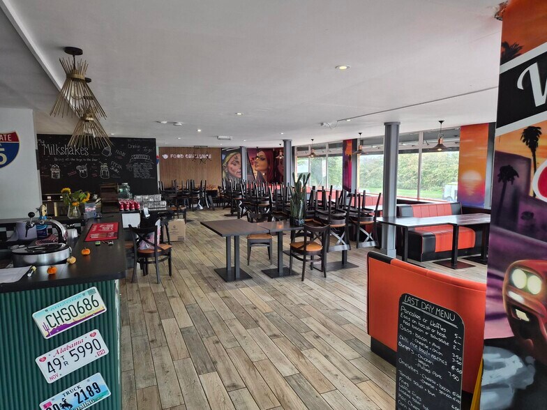 London Rd, Hurst Green en alquiler - Foto del edificio - Imagen 2 de 12