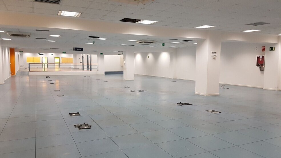 Oficina en SEVILLA en alquiler - Foto del edificio - Imagen 3 de 10