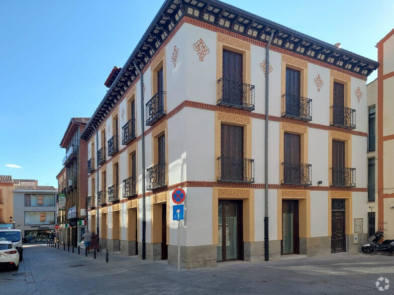 Calle Tomás Luis De Victoria, 4, Ávila, Ávila en alquiler - Foto principal - Imagen 1 de 11